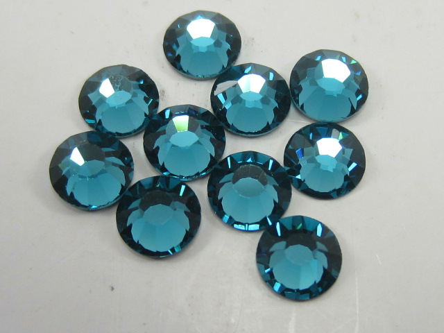 72 pcs. 20ss INDICOLITE (viva) FLATBACK PRECIOSA Rhinestones